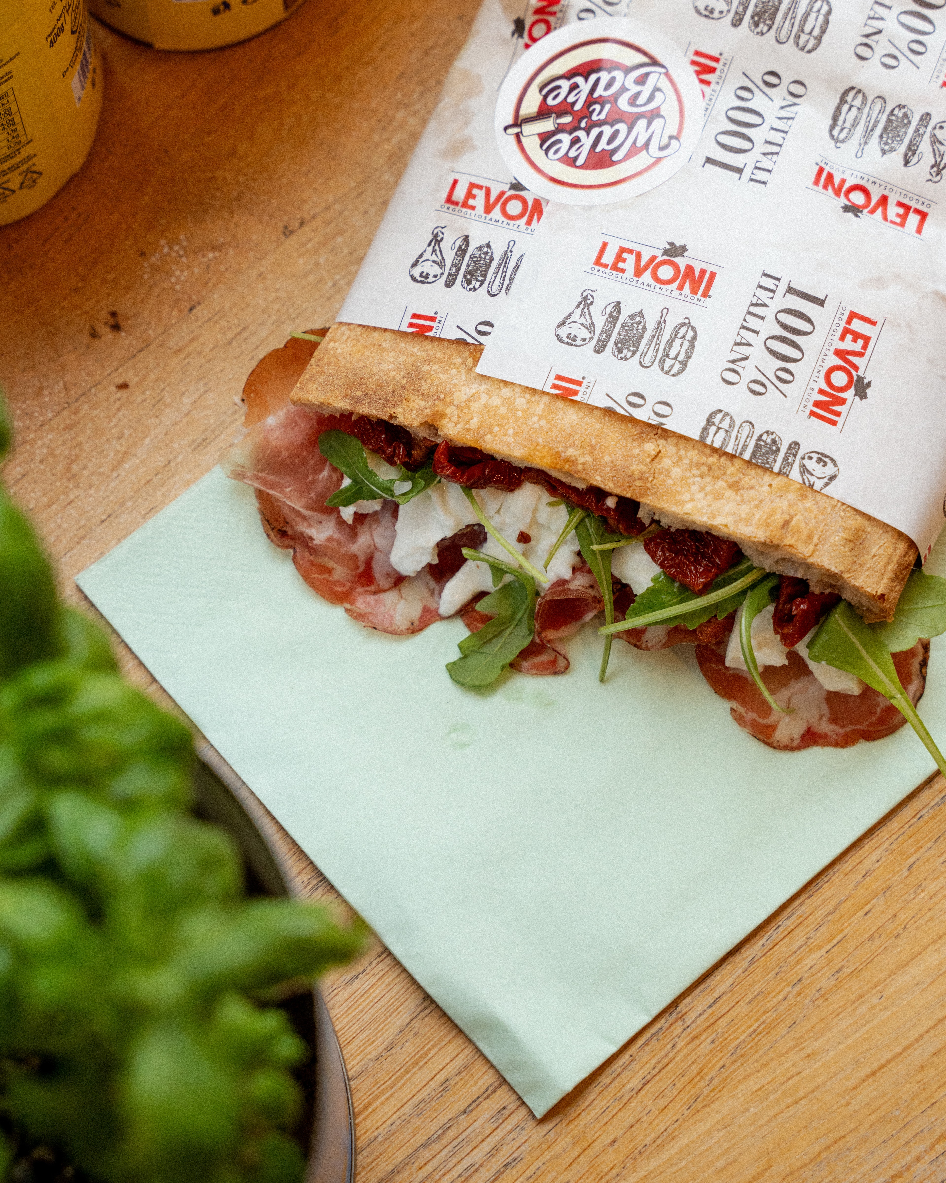 Wake n' Bake Panificio - Authentiek Italiaans 8